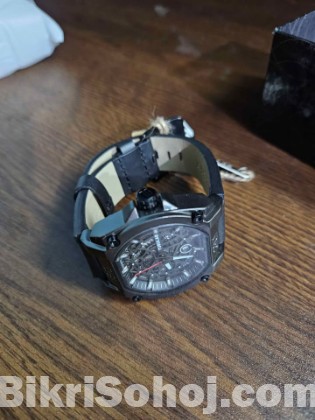 Tubular Men's Skeleton